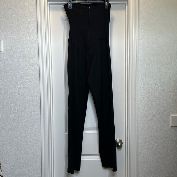 BLACK STRAPLESS JUMPSUIT. Sz‎ 7 - Picture 3 of 7